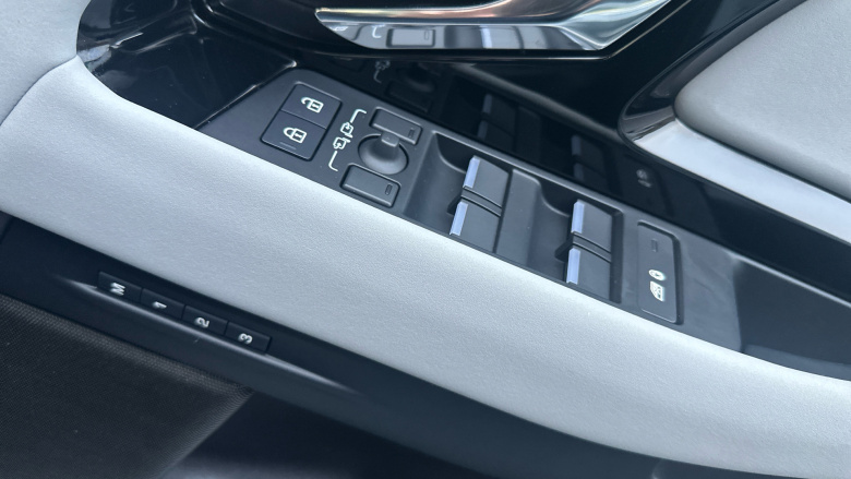 Land Rover Range Rover Evoque 1.5 P270e Dynamic SE 5dr Auto Hatchback